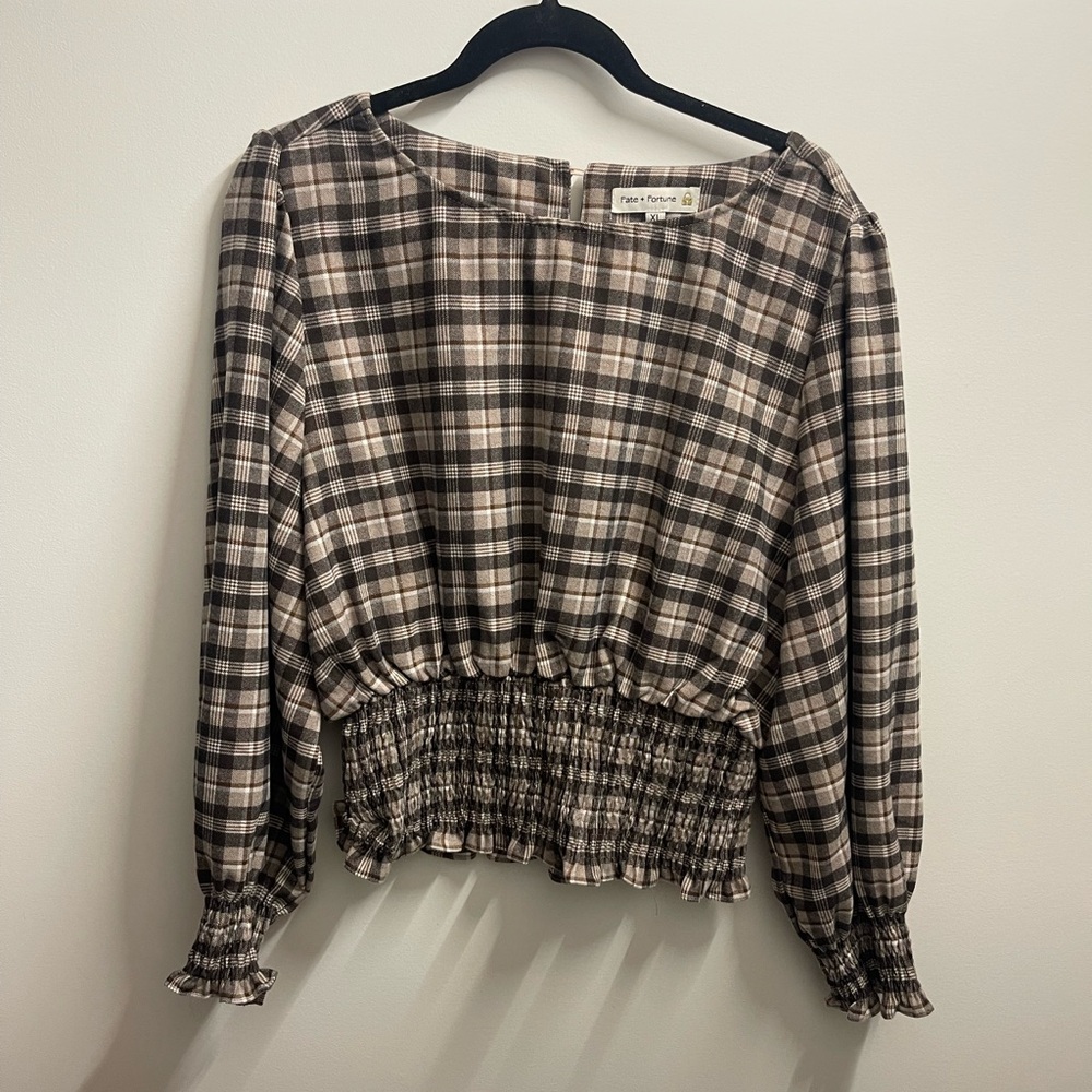 Adorable plaid top, a new take on the traditional flannel